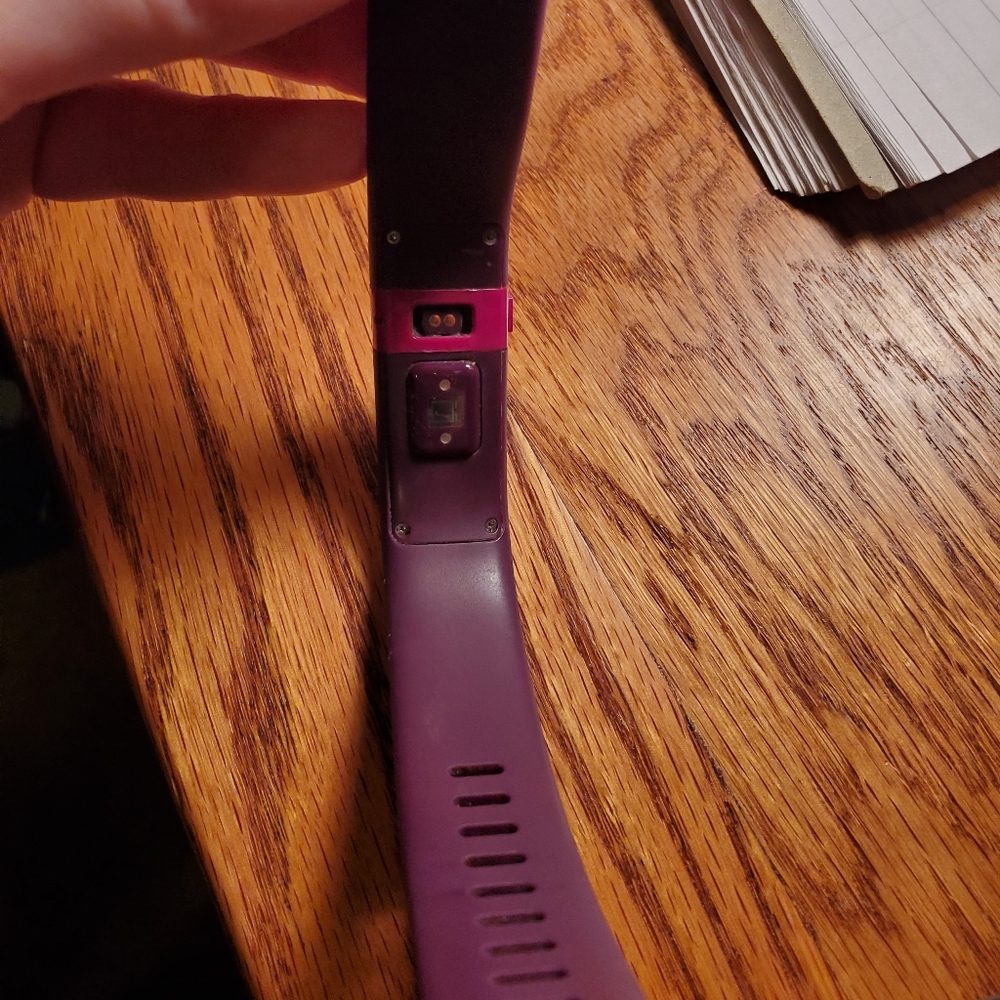 Fit bit - Picture 4 of 6